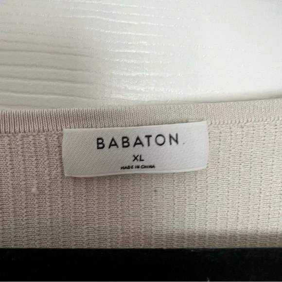 Aritzia Babaton Sculpt Knit Sweetheart Long Sleeve Top Cream Ribbed Size XL - Picture 6 of 8